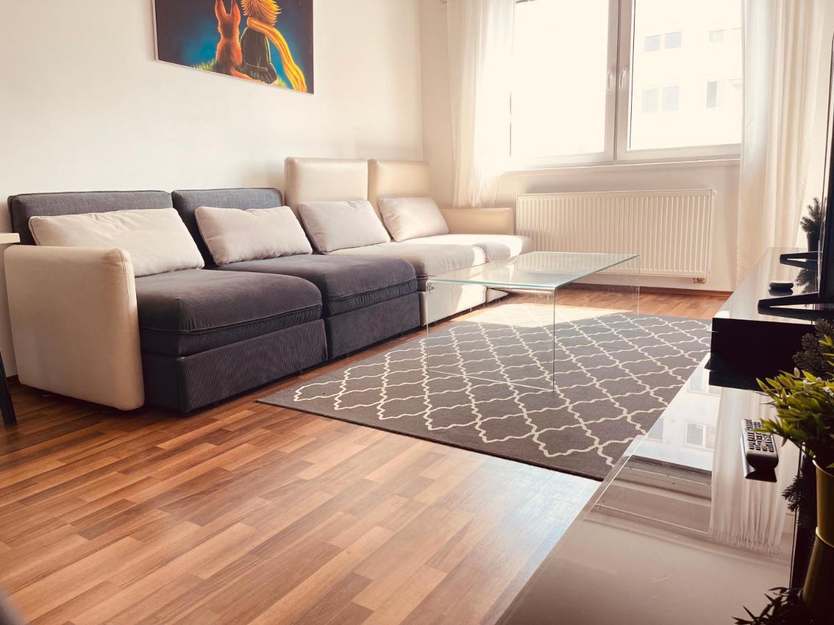 After Eight Apartment Bratislava Exterior foto
