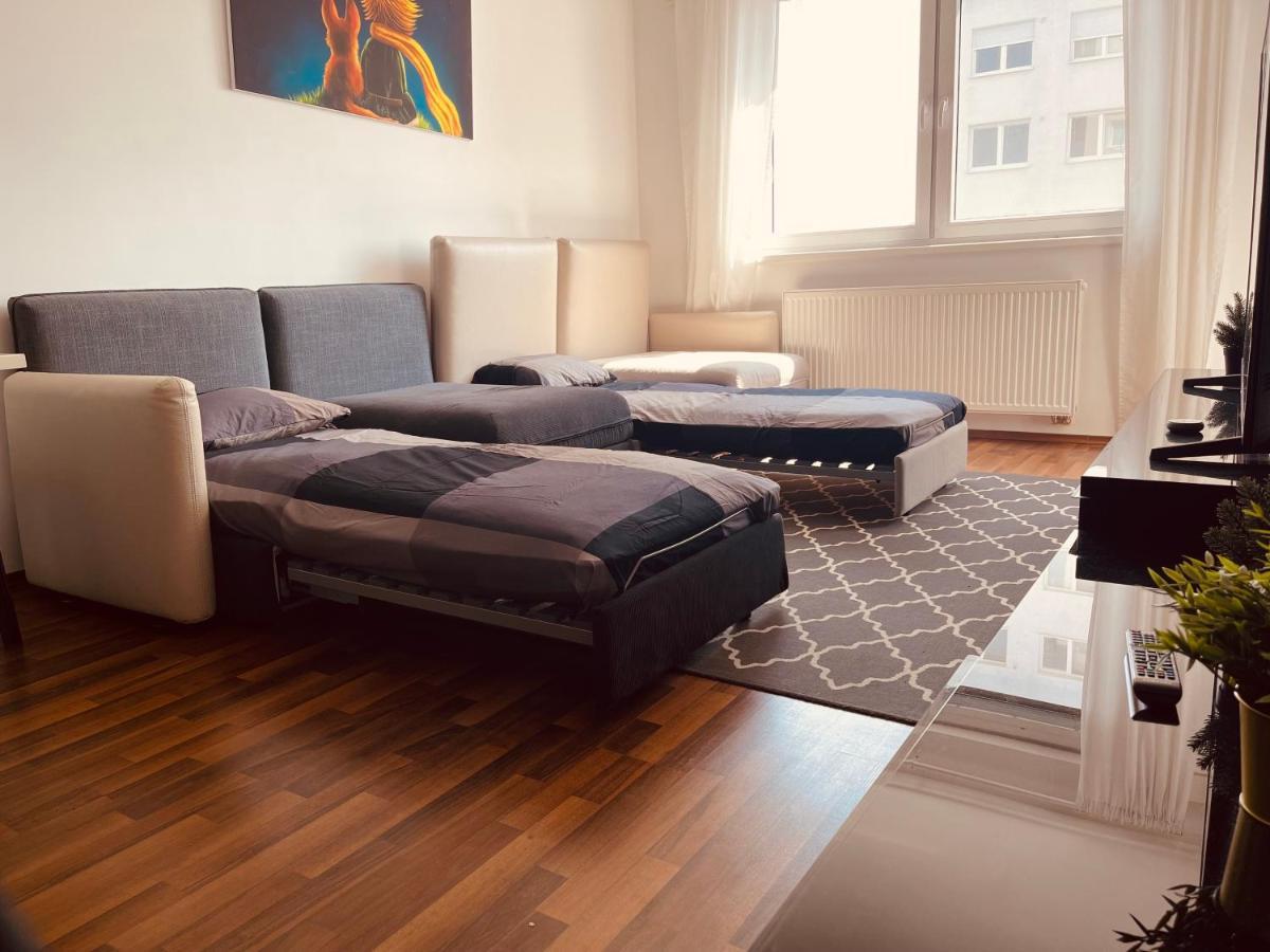 After Eight Apartment Bratislava Exterior foto