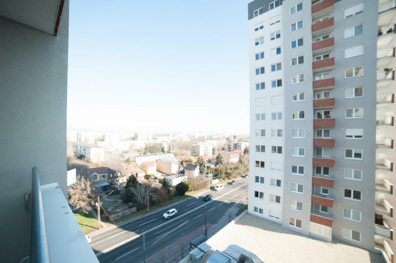 After Eight Apartment Bratislava Exterior foto